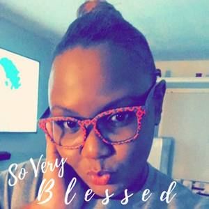 Meet your Posher, Ebony